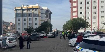 Zonguldak’ta bir kadın aracıyla kocasını ezdi