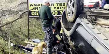 Takla atan otomobilin sürücüsü yaralandı