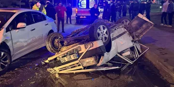 Uşak’ta polis ve jandarmadan okul çevreleri ve servislere sıkı denetim