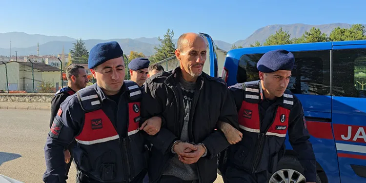 Komşusunu öldüren şahıs cezaevinde hayatını kaybetti