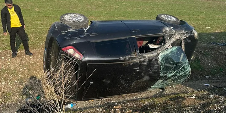 Diyarbakır’da otomobil takla attı: 1 yaralı