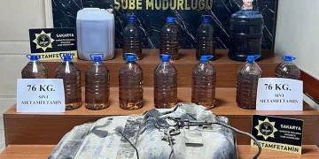 Yakıt deposundan litrelerce uyuşturucu çıktı