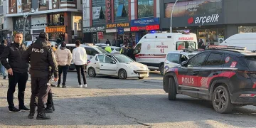 Sultangazi’de araçtan kadın cesedi çıktı