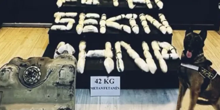 Hakkari’de 42 kilogram metamfetamin ele geçirildi