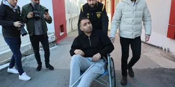 Komşuların kavgası cinayetle bitti