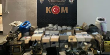 Polisten kaçak tütün operasyonu