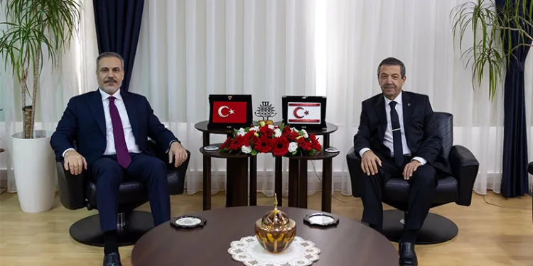 Dışişleri Bakanı Fidan, KKTC’de mevkidaşı Ertuğruloğlu ile görüştü