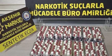 Konya’da otobüsteki yolcunun çantasından uyuşturucu çıktı