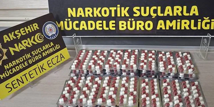 Konya’da otobüsteki yolcunun çantasından uyuşturucu çıktı
