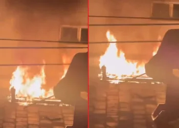 Bursa’da ısınmak için yaktıkları ateş oyun parkını yaktı