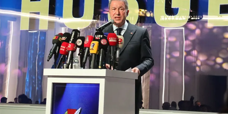 Hulusi Akar: “En son teröristi etkisiz hale getirinceye kadar mücadelemiz devam edecek”