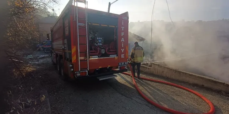 Ankara’da gecekondu yangını
