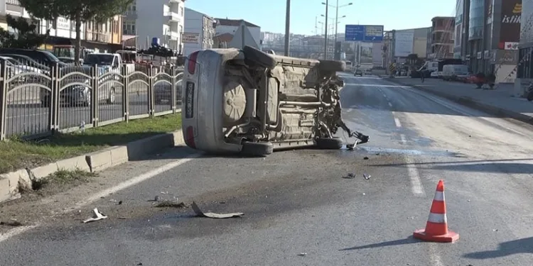 Okul çıkışı yayalara yol vermeyen araç sürücülerine ceza yağdı