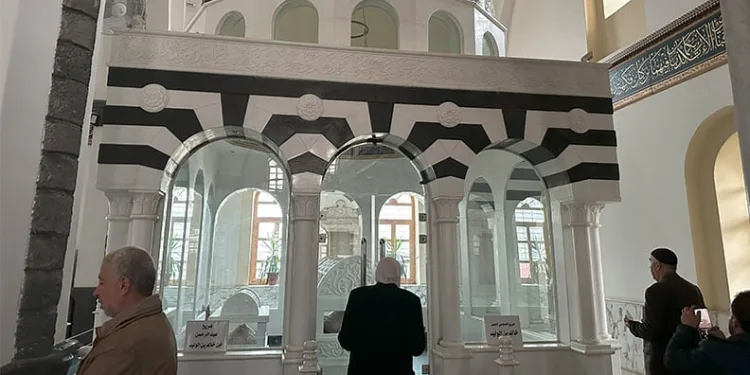 Hz. Halid Bin Velid Camii ve Türbesi açıldı