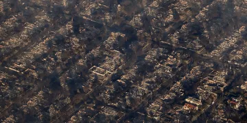 Los Angeles’taki orman yangınlarında 166 bin kişiye tahliye uyarısı
