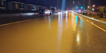 Kırıkkale’de baraka yangını