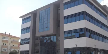 Balıkesir’de korkunç olay: Doğurduğu bebeği tuvalete bıraktı