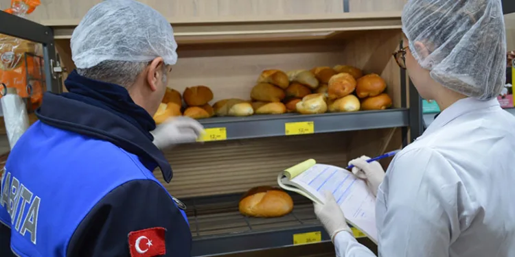 Konyaaltı’nda gıda denetimi