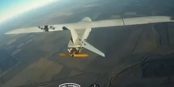 Rusya-Ukrayna Savaşı’nda kamikaze dronlar milyon dolarlık dronları havada avlıyor
