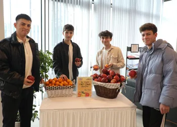 Nöbetçi Kitaphanelerde bol vitaminli ikram