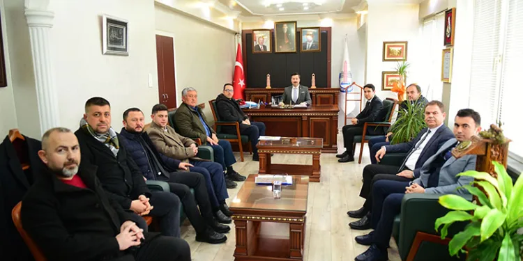 Yenişehir’e yaş sebze meyve hali yapılıyor