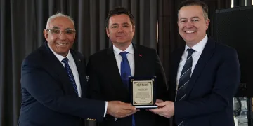 Erkan Aydın, iş insanları ile bir araya geldi