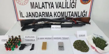 Malatya’da uyuşturucu madde ve kaçak silah operasyonu