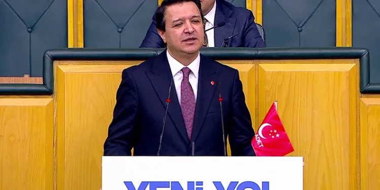 Bakan Tekin: “Özel’e tavsiyem danışmanlarının verdiği bilgileri teyit etsin”