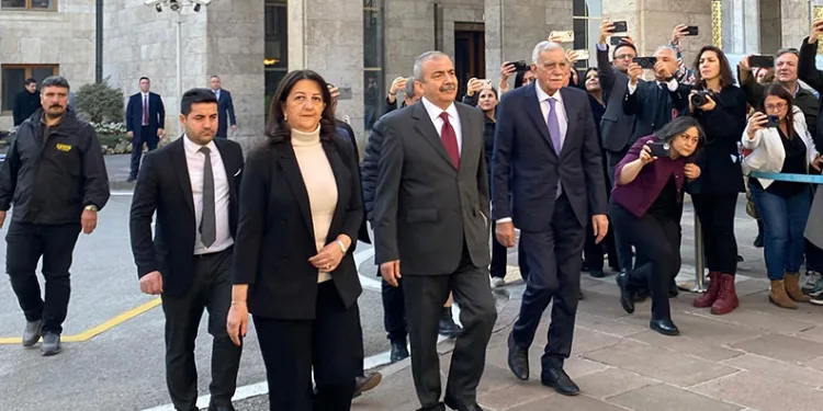 DEM Parti İmralı heyeti Numan Kurtulmuş’la görüştü