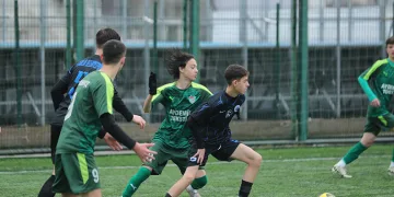 Gemlik Belediyespor farklı galip