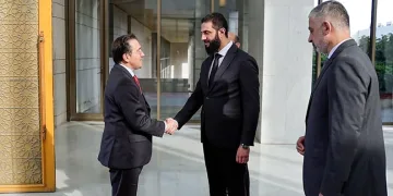 Suriye’nin yeni lideri eş-Şara, İspanya ve Katar dışişleri bakanları ile görüştü
