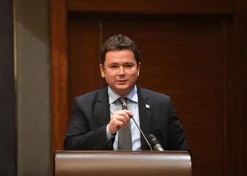 Osmangazi’de 400 bin yapının hızlı bir şekilde dönüştürülmesi gerekiyor