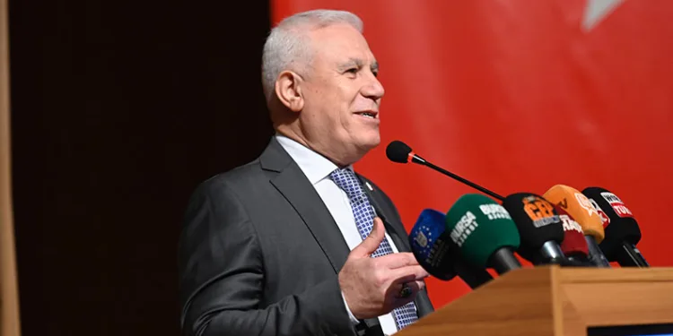 ‘Eğitimde Yeni Yaklaşımlar’ konferansı