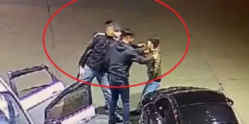 Diyarbakır’da bir gencin kaçırılma anı güvenlik kamerasına yansıdı