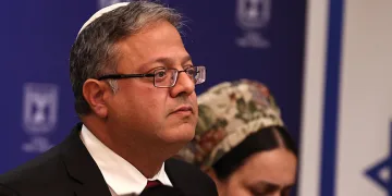 İsrailli aşırı sağcı Bakan Ben Gvir ile 2 bakan hükümetten istifa etti