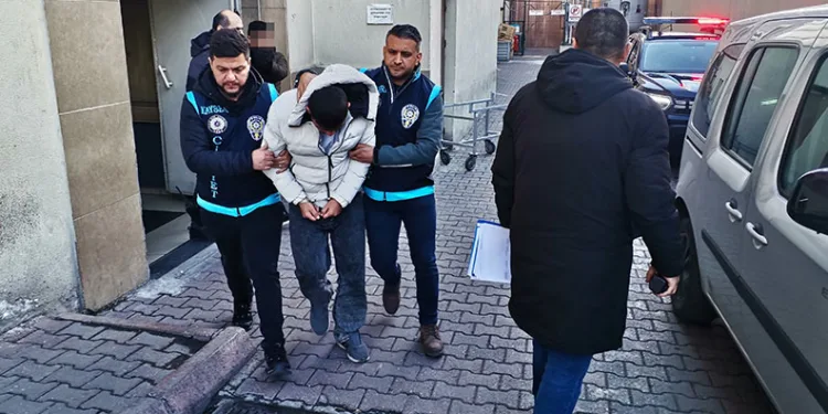 Kayseri’de tüfekli, bıçaklı kavgada göğsünden bıçaklanan şahıs hayatını kaybetti