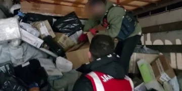 Bingöl’de haklarında kesinleşmiş hapis cezası bulunan 2 kişi yakalandı