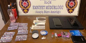 Çiğ köfte aldıktan sonra cüzdanını düşürdü, güvenlik kamerasını izleyince şoke oldu
