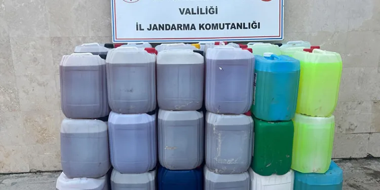 Uyuşturucu maddeyle yakalanan 2 şahıstan 1’i tutuklandı
