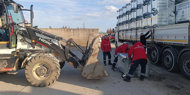 Orhangazi Belediyesi’ne 165 yeni konteyner