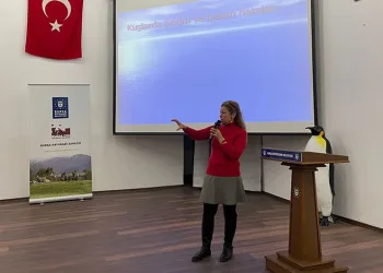 Hayvanseverlere ve hayvan satıcılarına eğitim