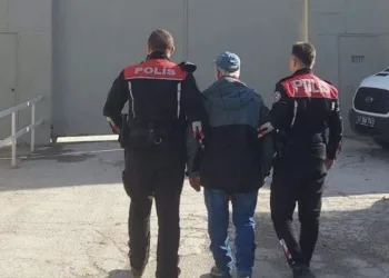 Köşk’te kablo hırsızları yakalandı