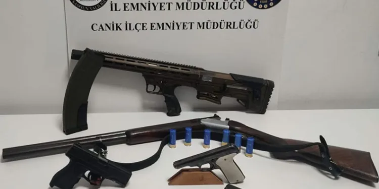 Bilecik’te kaçak alkolden 2 kişi zehirlendi