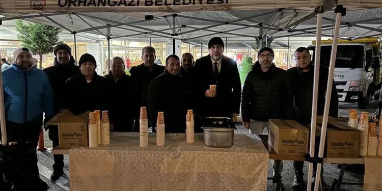 Bekir Aydın Galata Mitingi’ne giden vatandaşları uğurladı