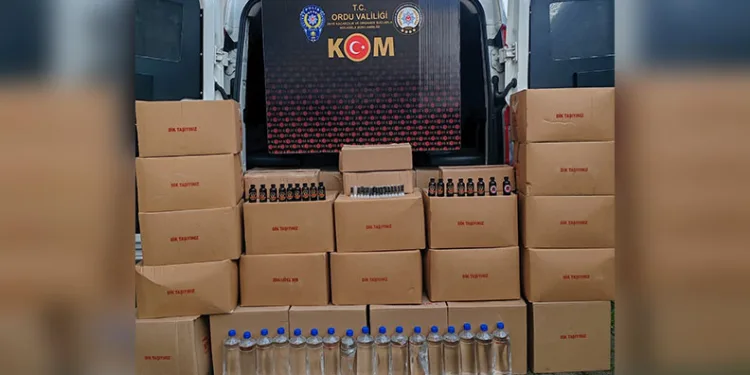 Pencereden düşen yaşlı kadın hayatını kaybetti