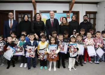 Beşinci Mevsim’in Miniklerinin Karne Heyecanı