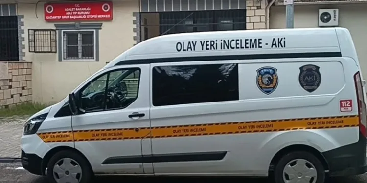 Kırıkhan’da PVC fabrikasında çıkan yangın söndürüldü