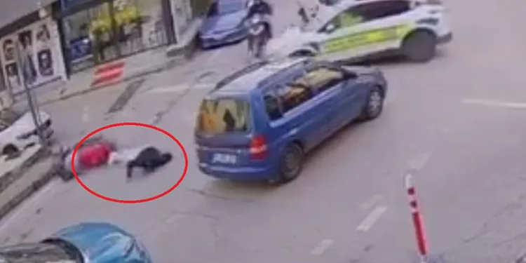 Bursa’da polisten kaçan motosikletli kaza yaptı
