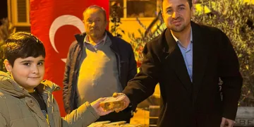 Nilüfer Belediyesi’nden kandil simidi ikramı