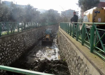 Mudanya Kara Dere’de temizlik çalışmaları başladı